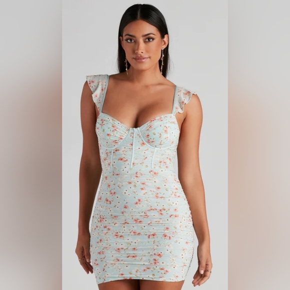 Windsor (NWT) Plant One On Me Floral Mini Dress - Picture 4 of 10